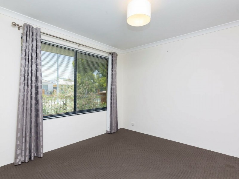 110 Joseph Banks Boulevard, Banksia Grove WA 6031