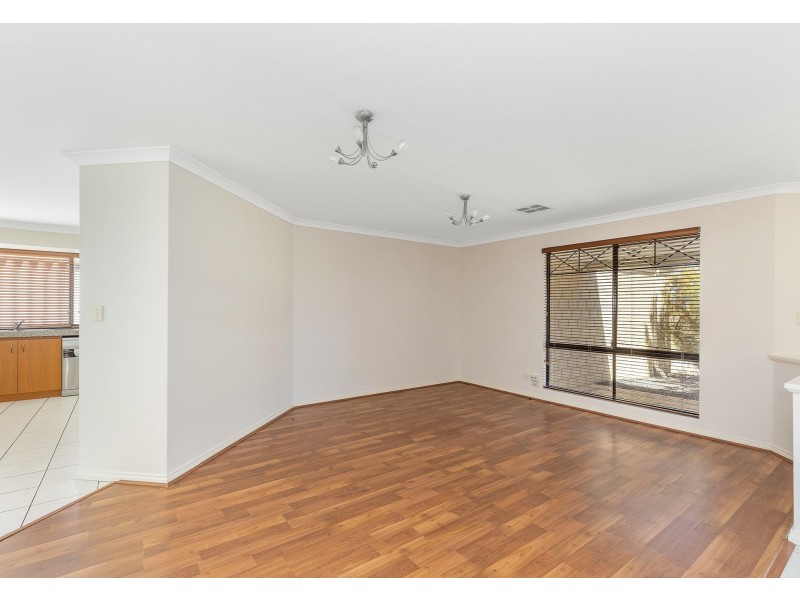 117 St Barnabas Blvd, Quinns Rocks WA 6030