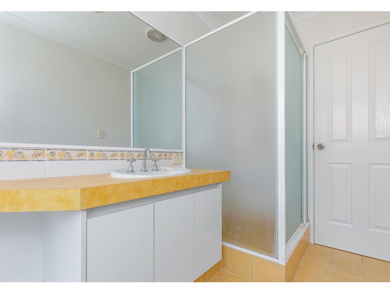 117 St Barnabas Blvd, Quinns Rocks WA 6030