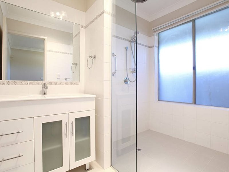 6a De Grey Court, Heathridge WA 6027