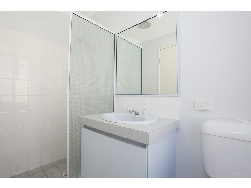 6 Lae Court, Ballajura WA 6066