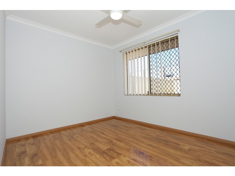 6 Lae Court, Ballajura WA 6066