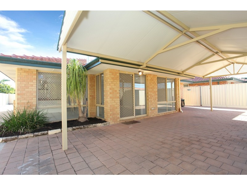 6 Lae Court, Ballajura WA 6066