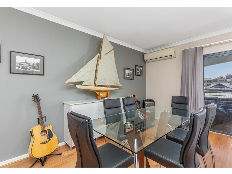 87/12 Citadel Way, Currambine WA 6028