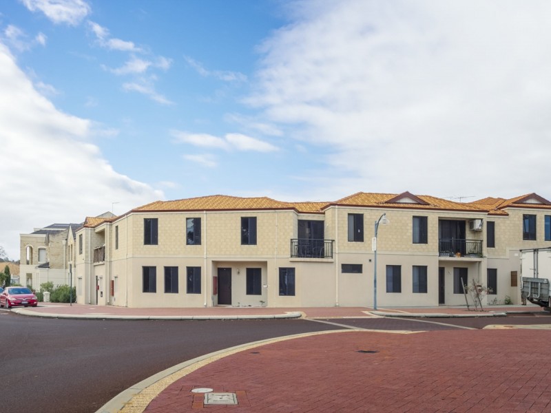 2b/1 Nottinghill Street, Joondalup WA 6027