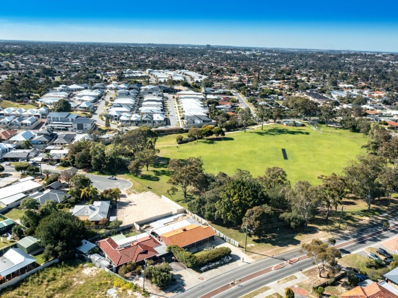 40 Arawa Place, Craigie WA 6025