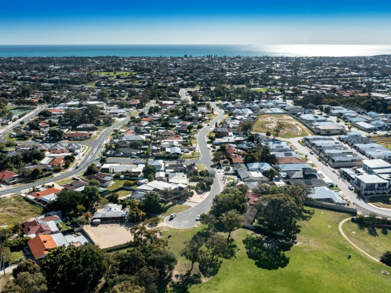 40 Arawa Place, Craigie WA 6025