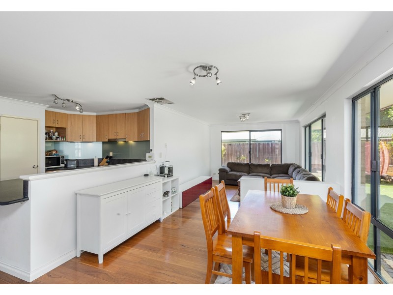 38 Durrington Glade, Clarkson WA 6030