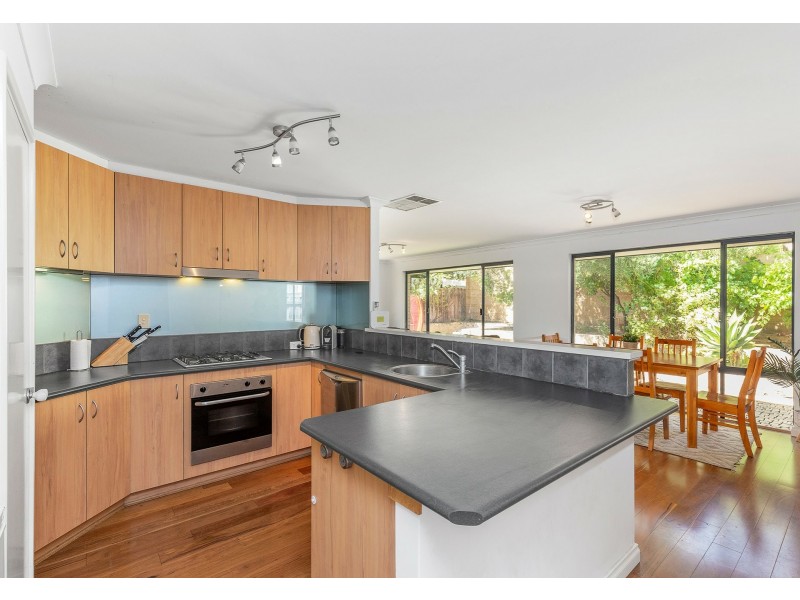 38 Durrington Glade, Clarkson WA 6030