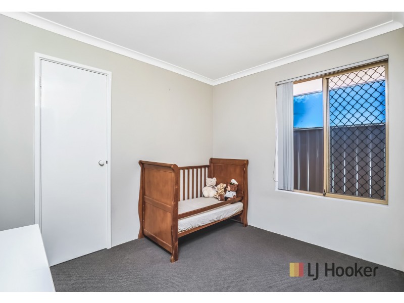 9 Sentron Place, Merriwa WA 6030