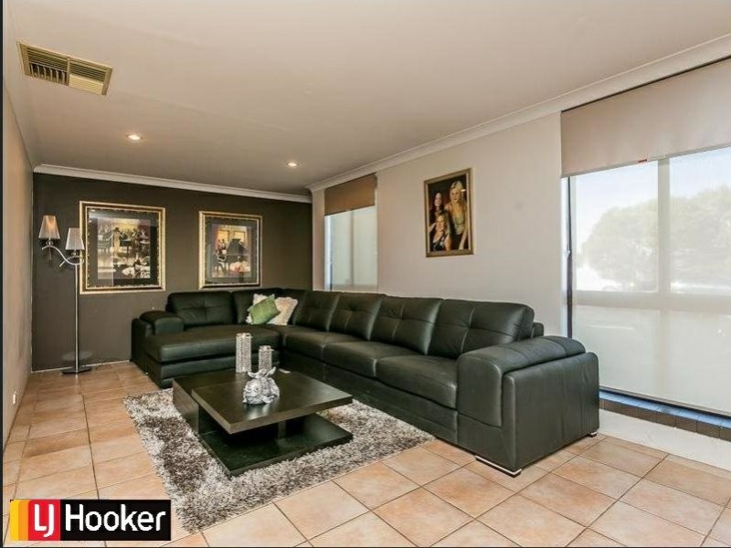 62 Littorina Avenue, Heathridge WA 6027