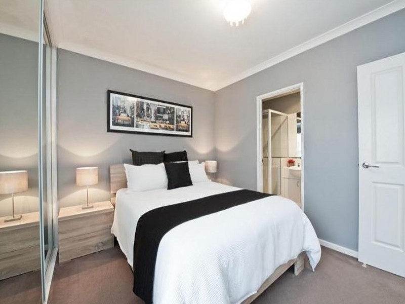 27/27 Piccadilly Circle, Joondalup WA 6027