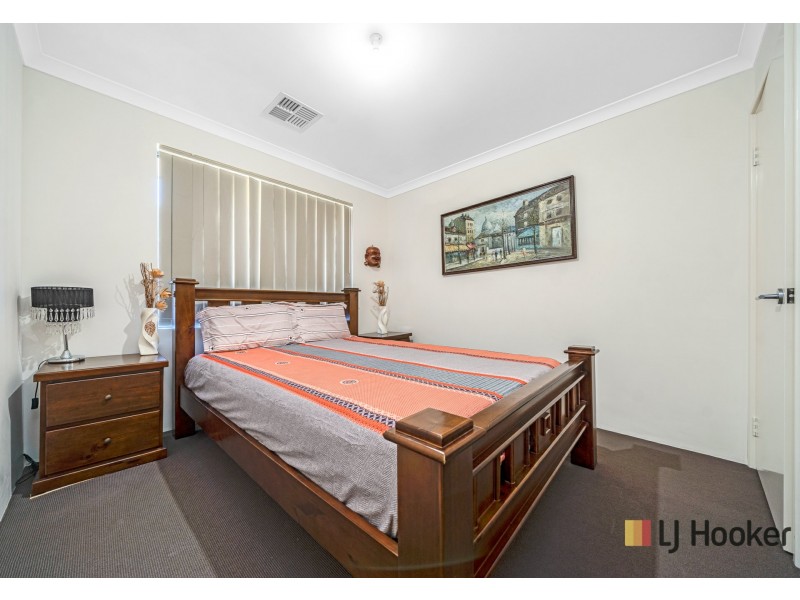4 Nasidi Place, Sinagra WA 6065