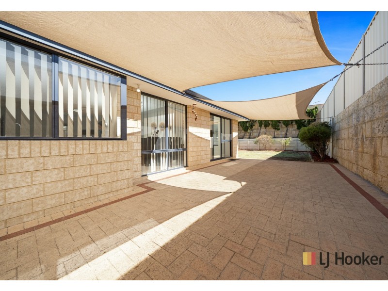 4 Nasidi Place, Sinagra WA 6065