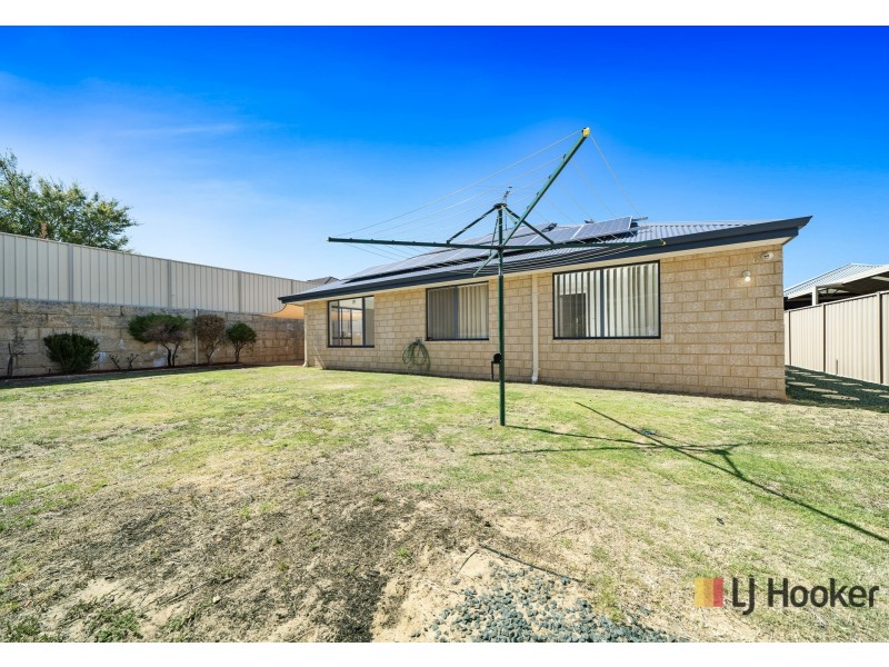 4 Nasidi Place, Sinagra WA 6065