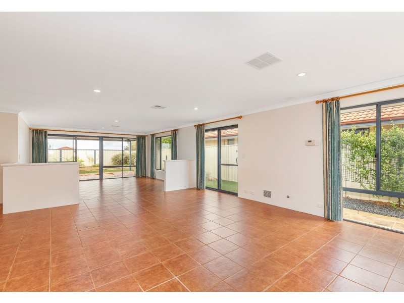 56 Keanefield Drive, Carramar WA 6031