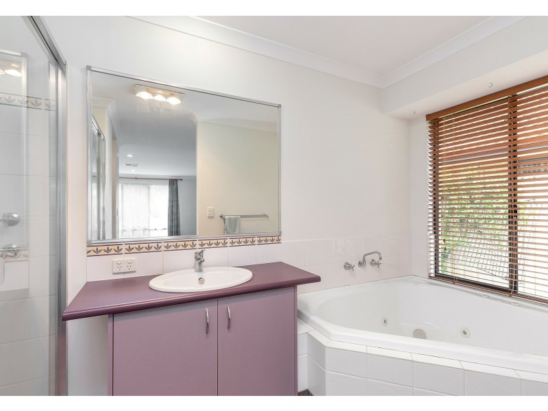 56 Keanefield Drive, Carramar WA 6031