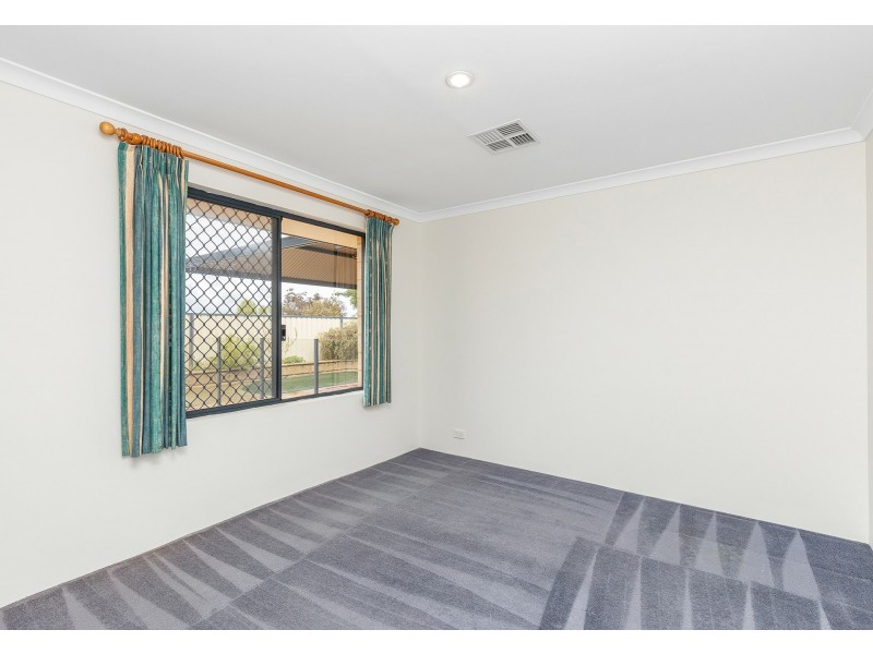 56 Keanefield Drive, Carramar WA 6031