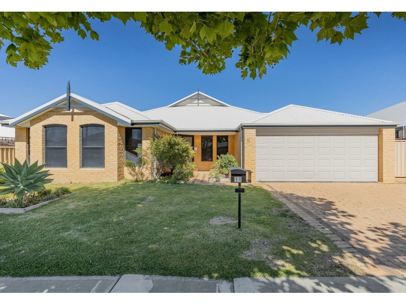11 Dunsfold Street, Butler WA 6036
