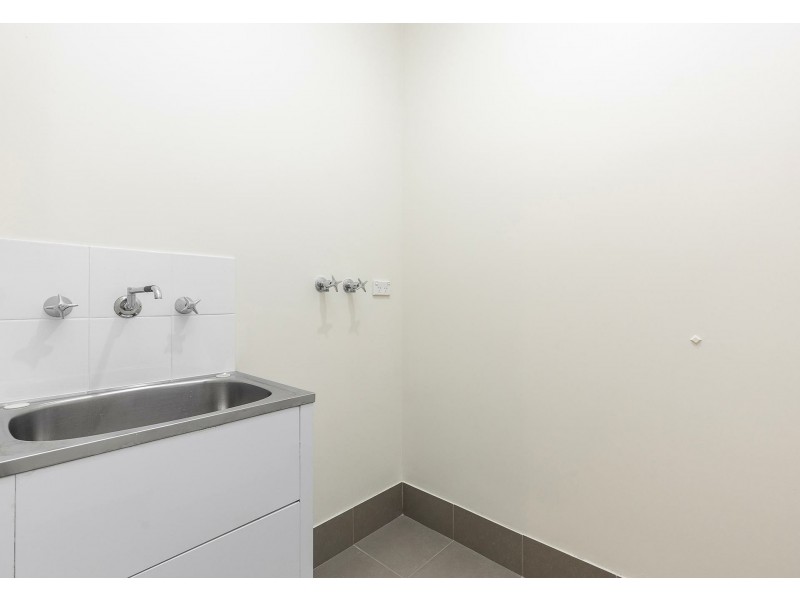 215 Camborne Parkway, Butler WA 6036