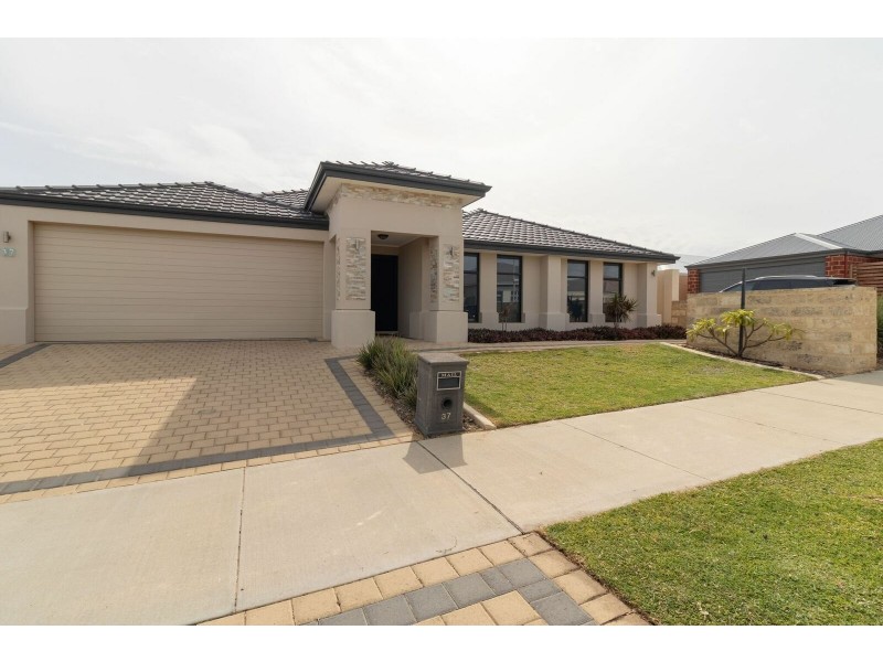 37 Callosa Crescent, Alkimos WA 6038