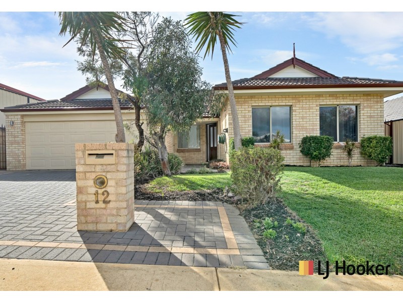 12 Longleaf Drive, Clarkson WA 6030