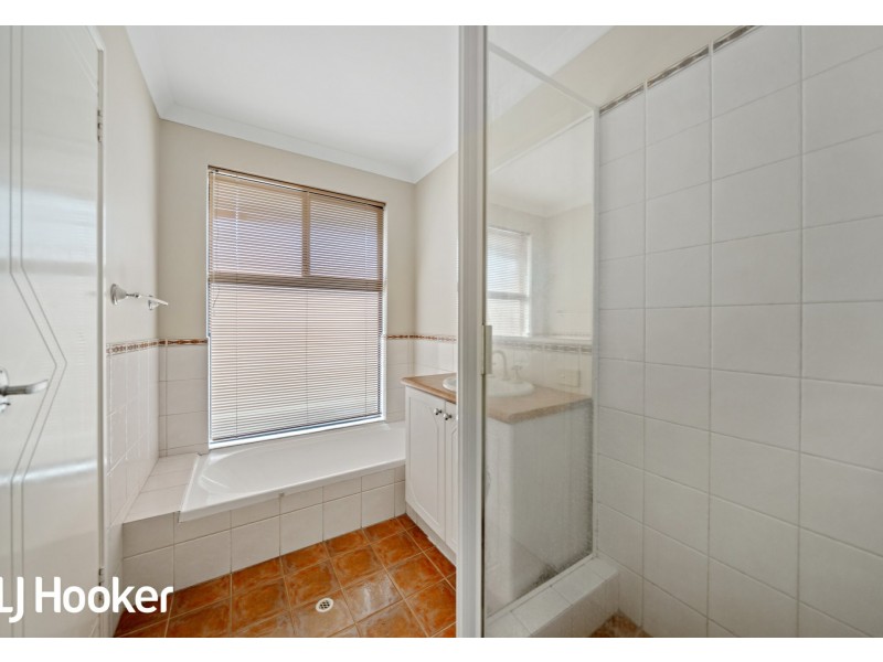 1 Shin Way, Kinross WA 6028