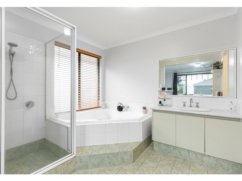 4 Boyle Road, Ridgewood WA 6030
