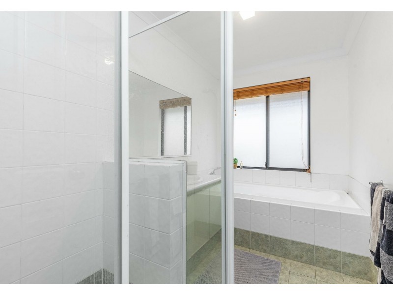 4 Boyle Road, Ridgewood WA 6030