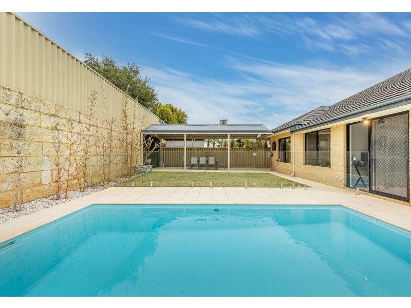 4 Boyle Road, Ridgewood WA 6030