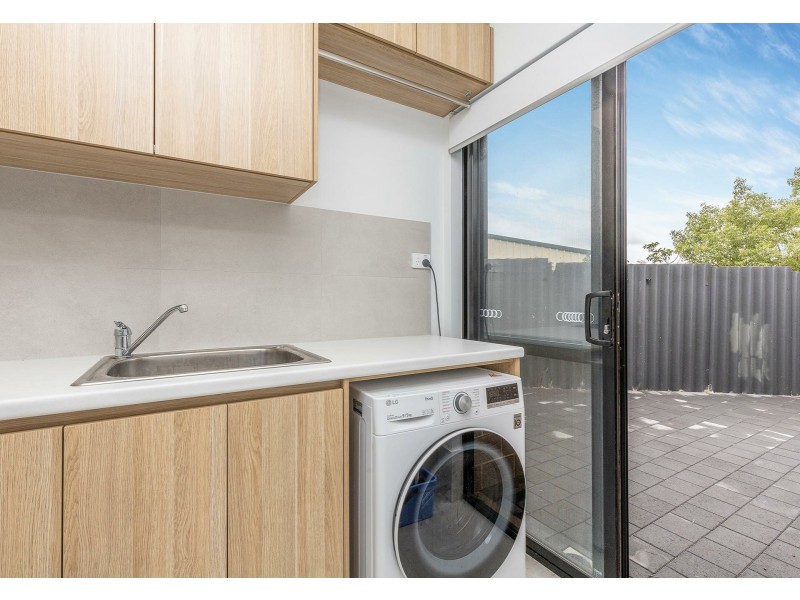 12 Diemen Court, Heathridge WA 6027