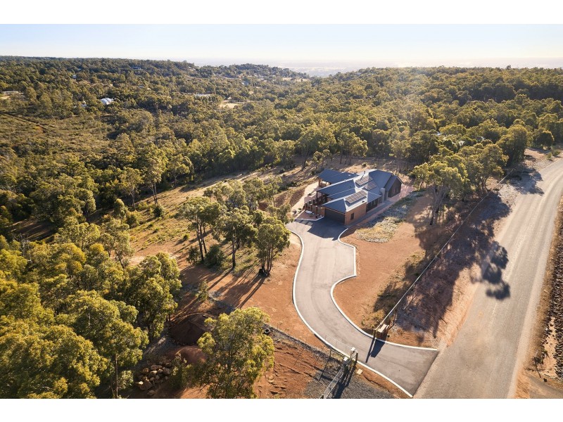 72 Flindersia Avenue, Brigadoon WA 6069