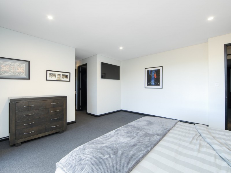 72 Flindersia Avenue, Brigadoon WA 6069