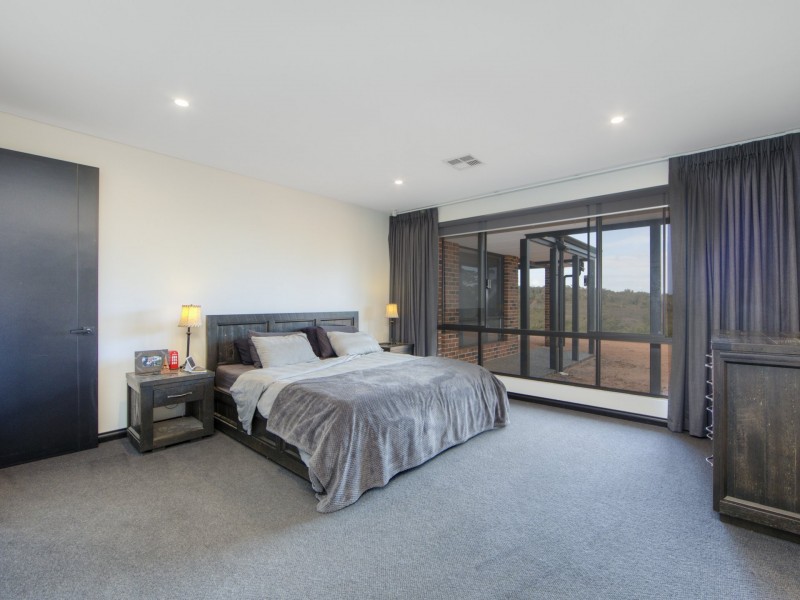 72 Flindersia Avenue, Brigadoon WA 6069