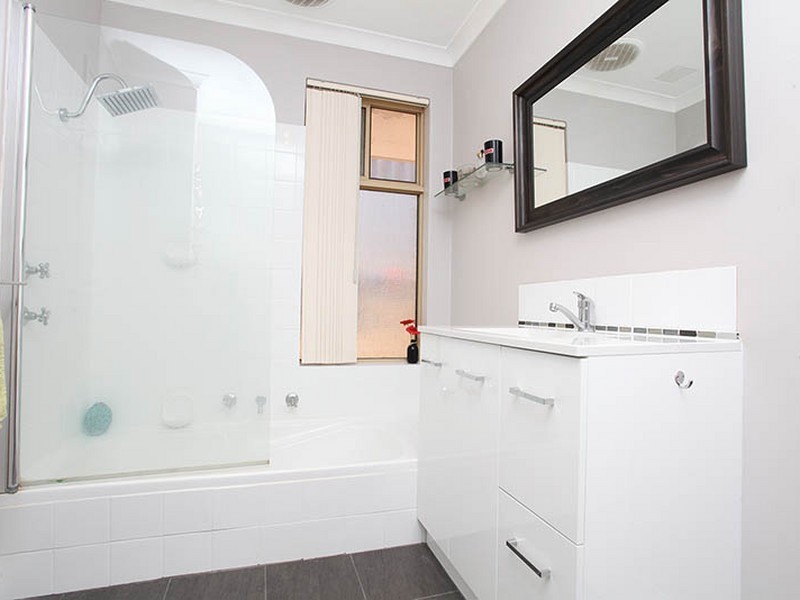 9 Fontana Cove, Joondalup WA 6027