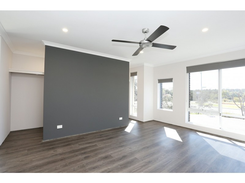 2 Mayali Bend, Banksia Grove WA 6031