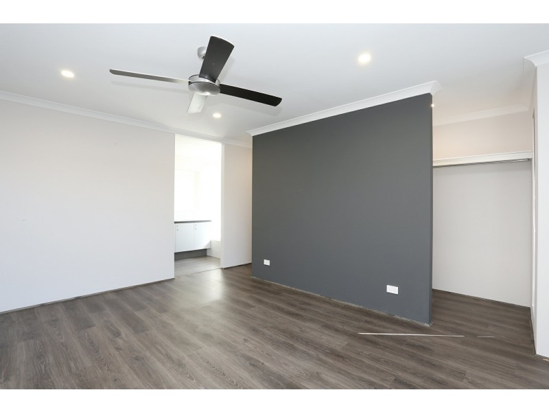 2 Mayali Bend, Banksia Grove WA 6031