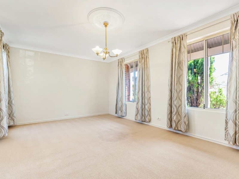 10 Blackfriars Road, Joondalup WA 6027