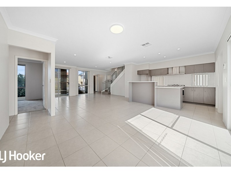 2 Affable Way, Atwell WA 6164