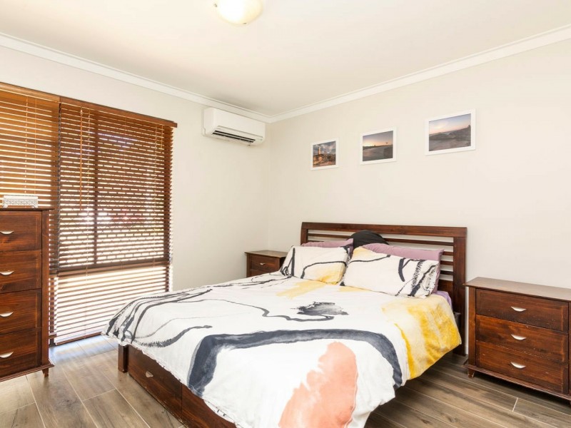 6 Carnoustie Court, Yanchep WA 6035