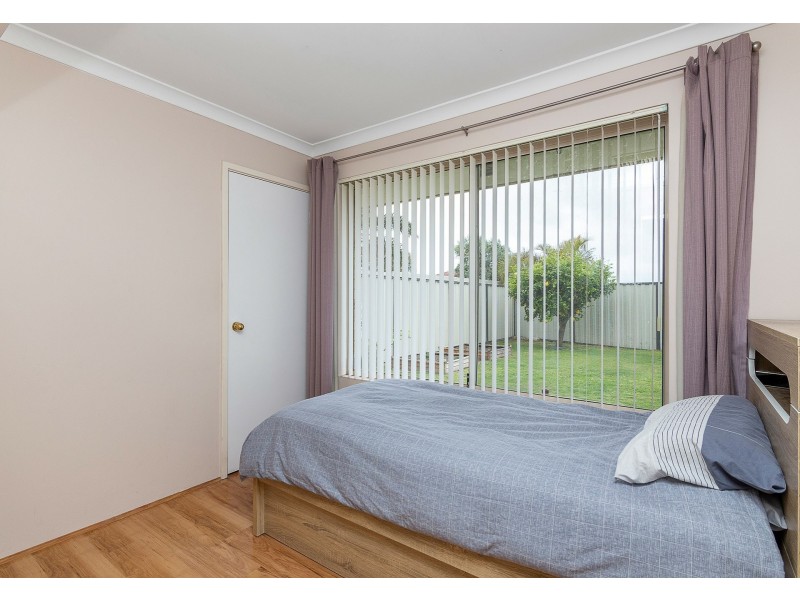 23 Danja Rise, Hocking WA 6065