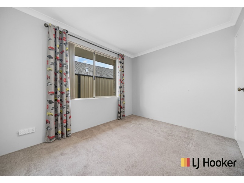 12 Longleaf Drive, Clarkson WA 6030
