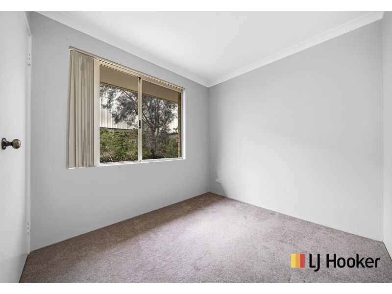 12 Longleaf Drive, Clarkson WA 6030