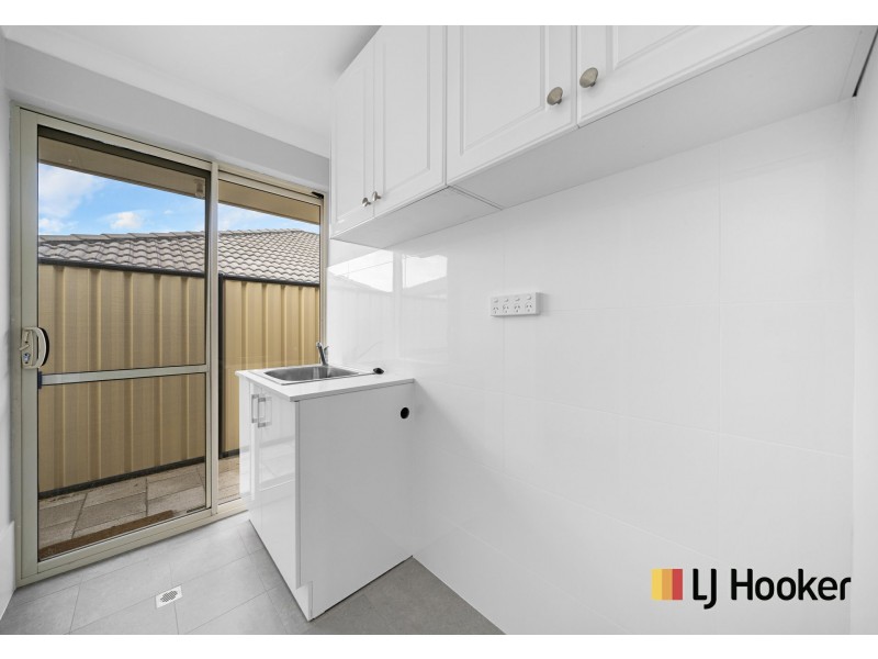 12 Longleaf Drive, Clarkson WA 6030