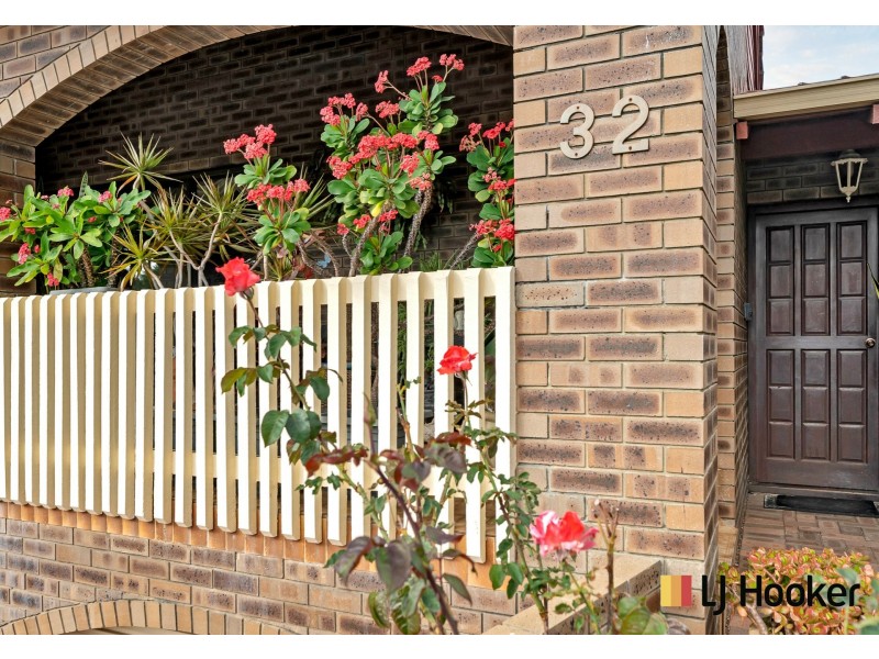 32 Bernedale Way, Duncraig WA 6023