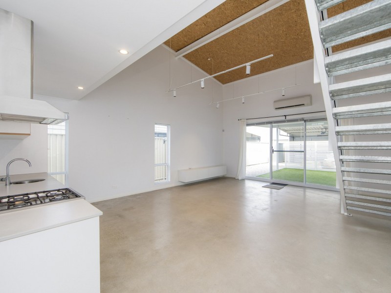 20 Turnstone Street, Alkimos WA 6038