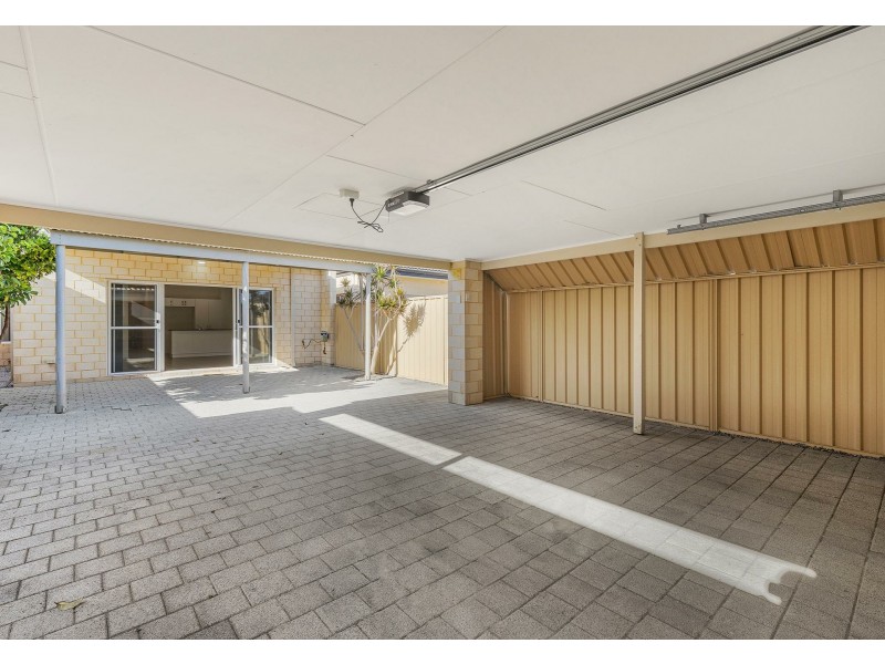 215 Camborne Parkway, Butler WA 6036