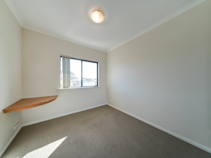 33/18 Kingsbury Road, Joondalup WA 6027