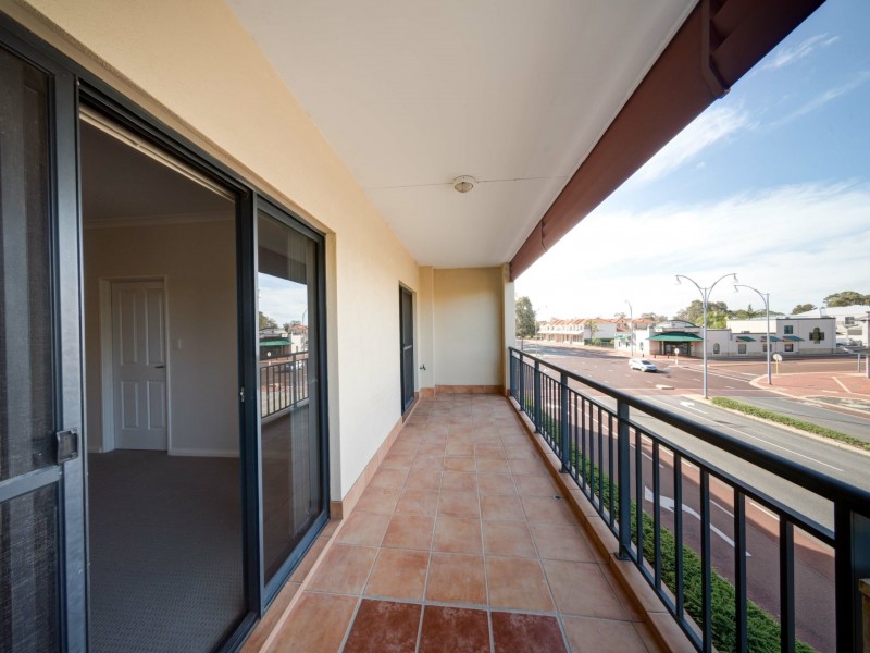 33/18 Kingsbury Road, Joondalup WA 6027