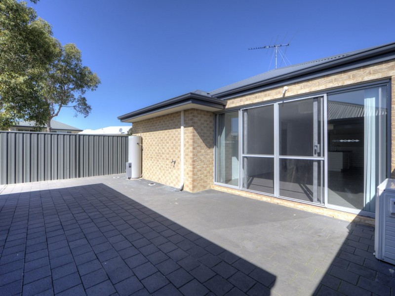 48 Bauer Circle, Banksia Grove WA 6031